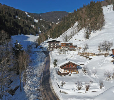 Winteraufnahme  Chalet Glemtal