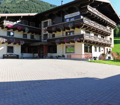 Sommeraufnahme Hotel Unterellmau